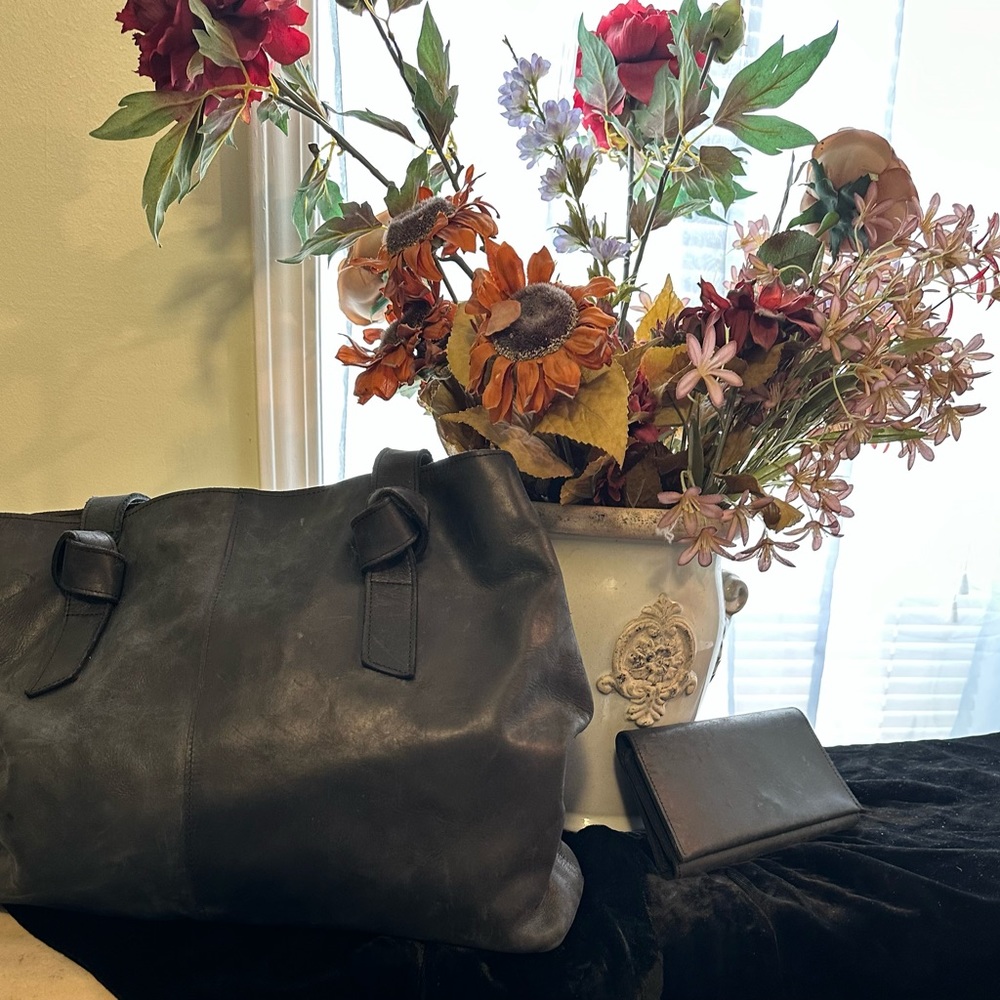 Rachel Utility Cross Bag w/ matching wallet